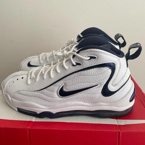 Nike Air Total Max Uptempo White and Blue Sneakers with Supportive Design - Picture 3 of 11